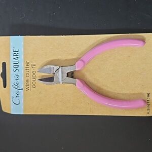 🛒$2 with bundle Crafter's Square Wire Cutter Pliers with Pink Handles